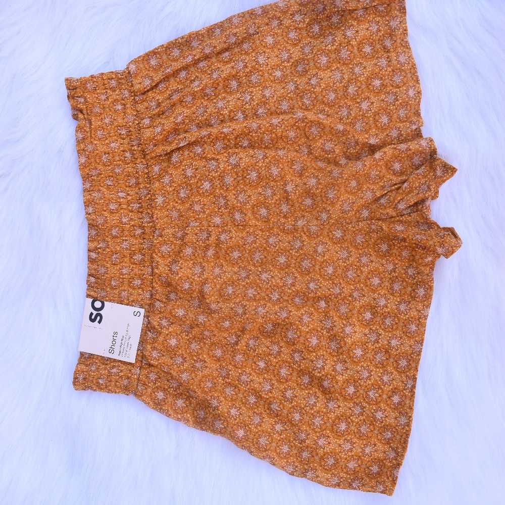 SO Button Front Gauze Short! - Picture 4 of 6